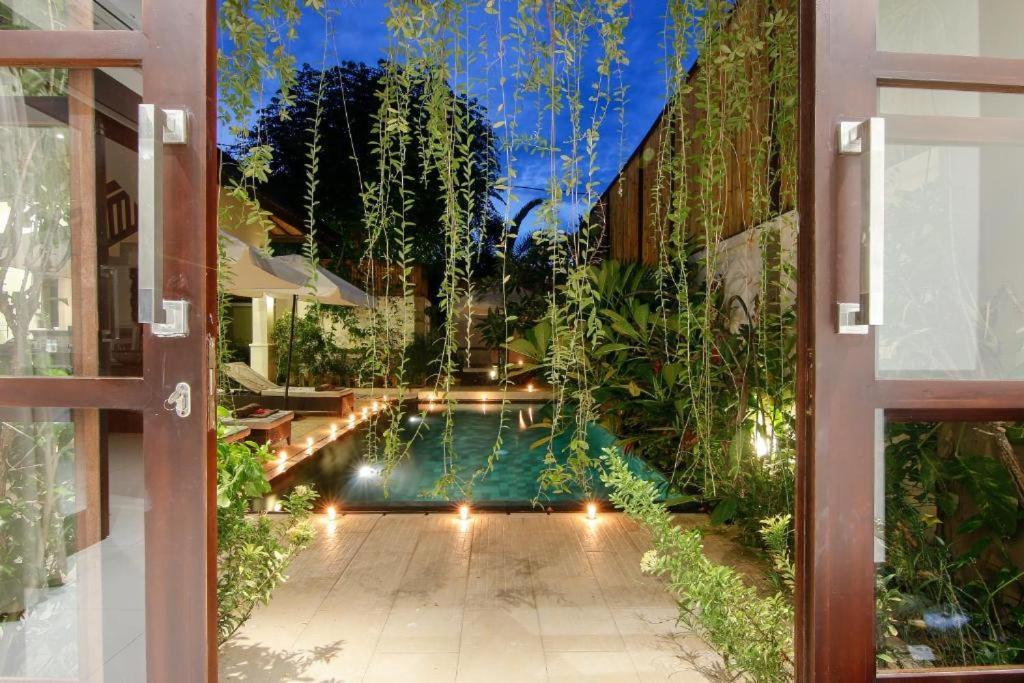 The Lakshmi Villas By The Beach House Gili Trawangan Exterior photo